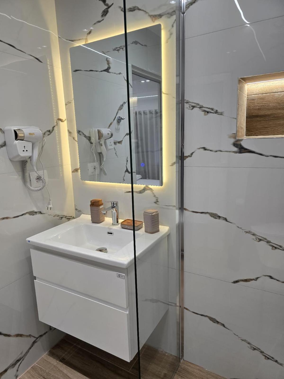 Aila Apartment Sarandë Exteriér fotografie